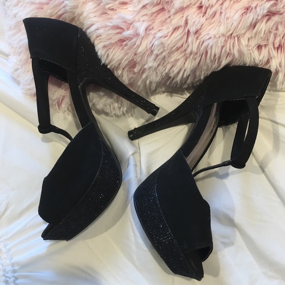 Women’s stilettos. Size 6 - Picture 6 of 7